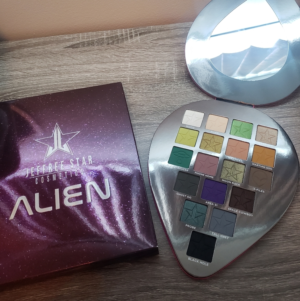 Jeffree Star Alien Palette